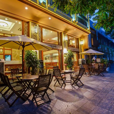 Conifer Boutique Hotel Hanoi Zewnętrze zdjęcie