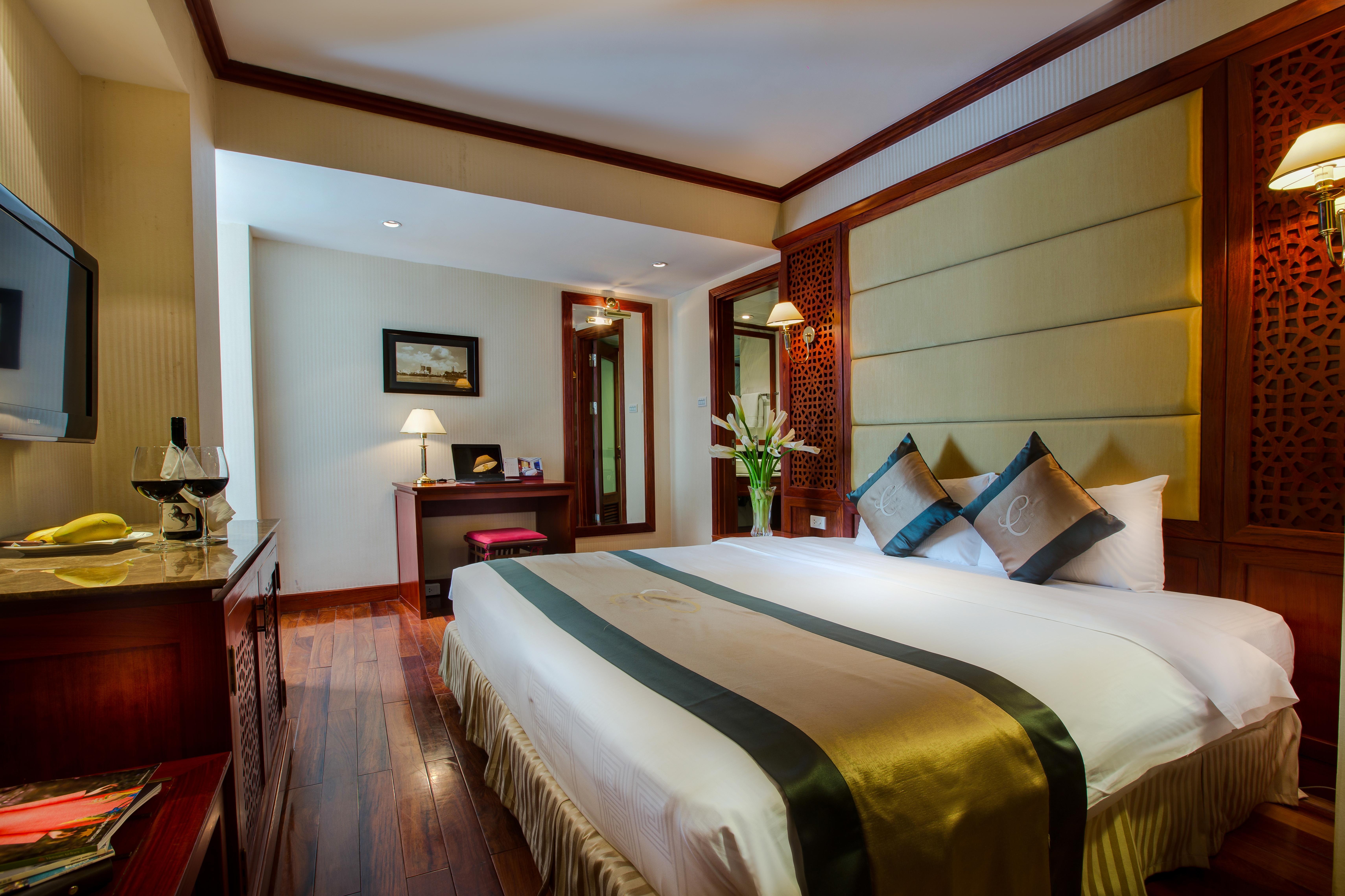 Conifer Boutique Hotel Hanoi Zewnętrze zdjęcie