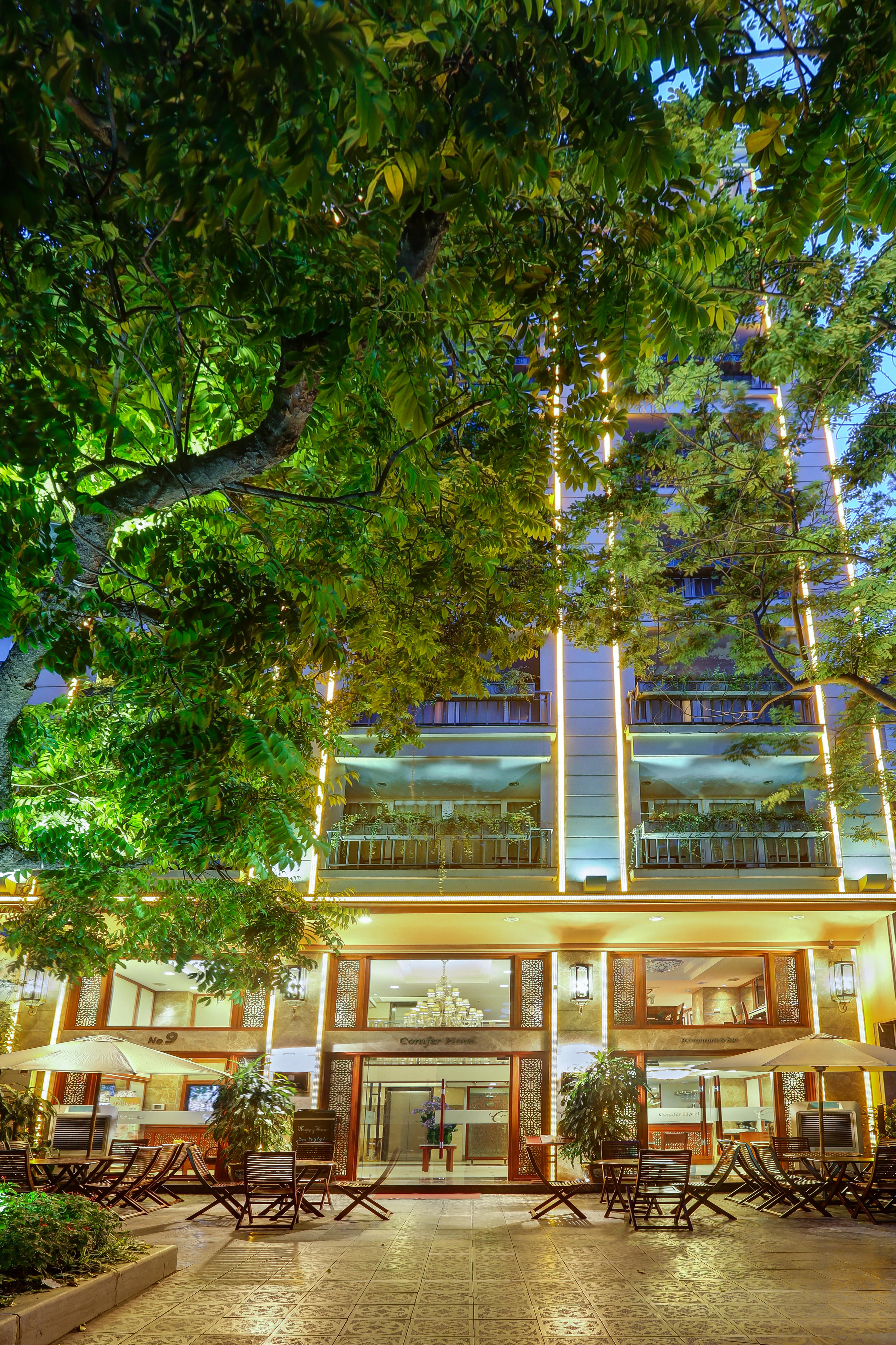 Conifer Boutique Hotel Hanoi Zewnętrze zdjęcie