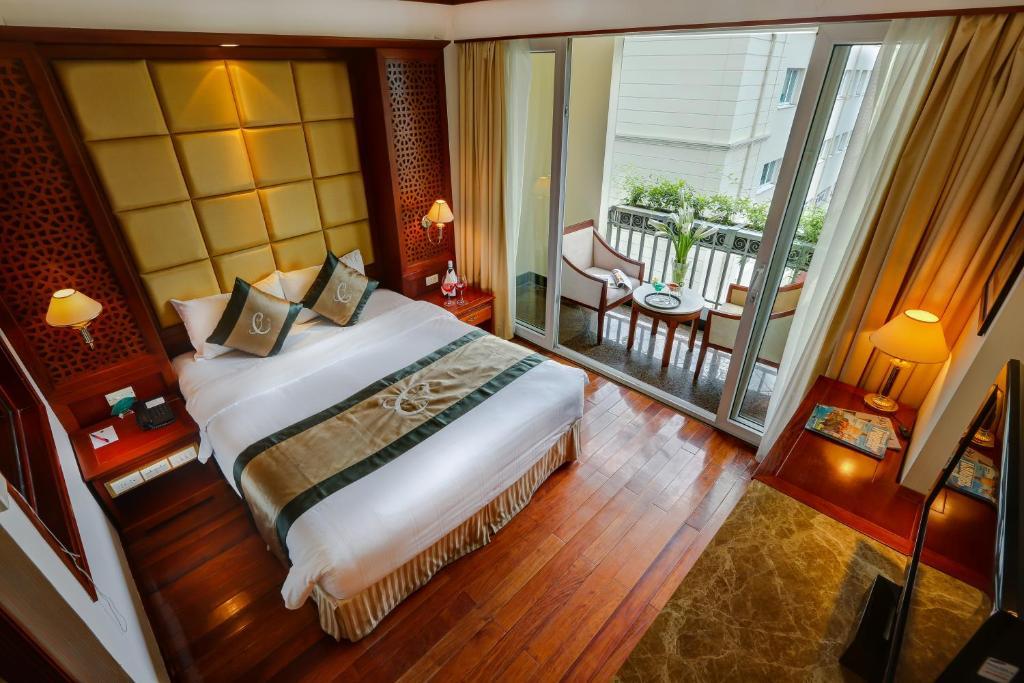 Conifer Boutique Hotel Hanoi Zewnętrze zdjęcie