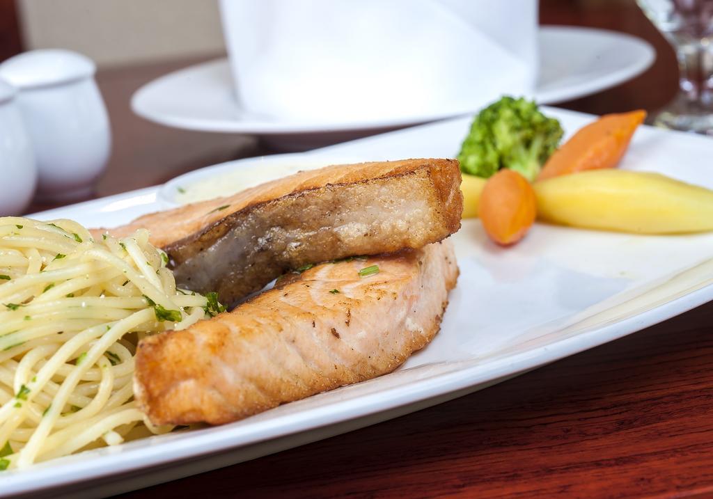 Conifer Boutique Hotel Hanoi Zewnętrze zdjęcie